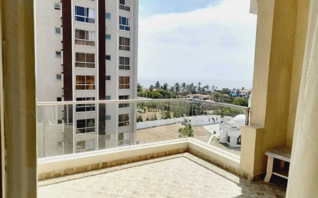 Home and Happy 1BR apartment.Walk to CityMall