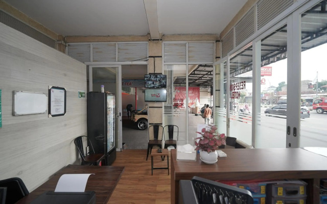 Soreang Hotel by ZUZU
