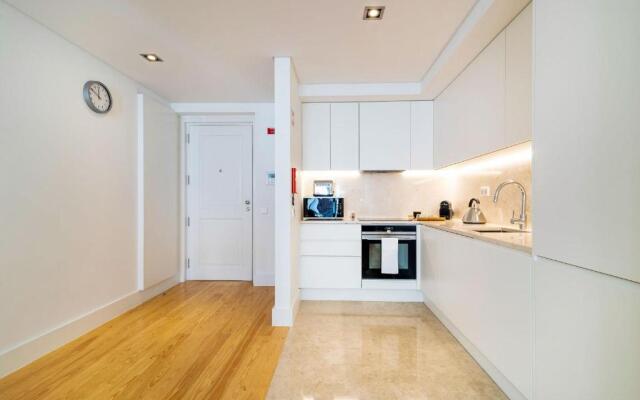 Amazing 1BDR Apartment in Chiado by LovelyStay