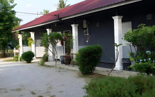 OYO 89890 Mila Motel 2