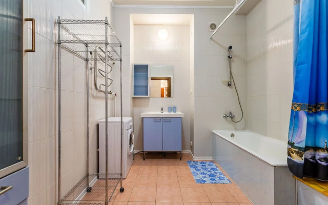 Sivak Apart on Poltavskaya 12