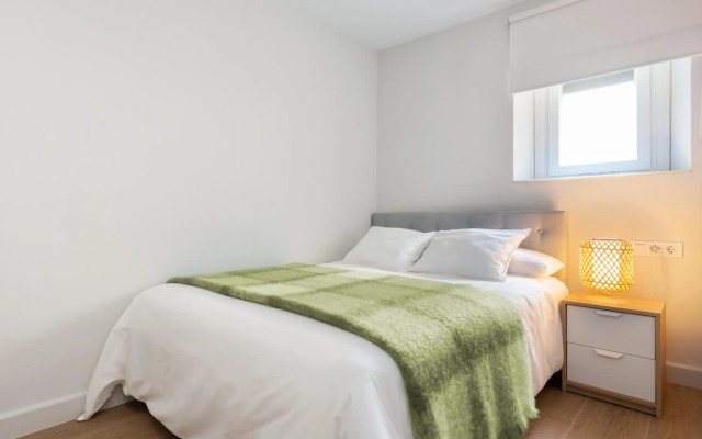 Plaza España, acogedor apartamento con patio