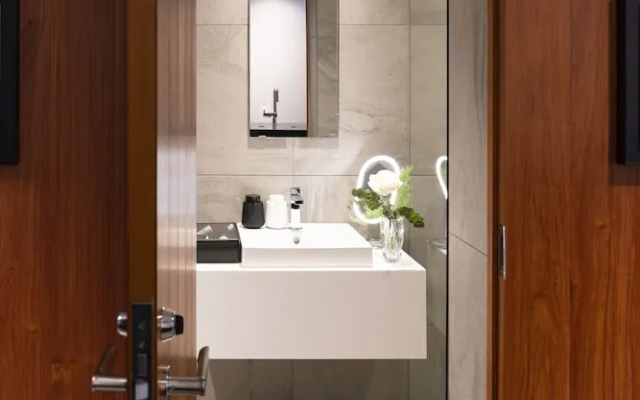 Kamo Residences by Reflections