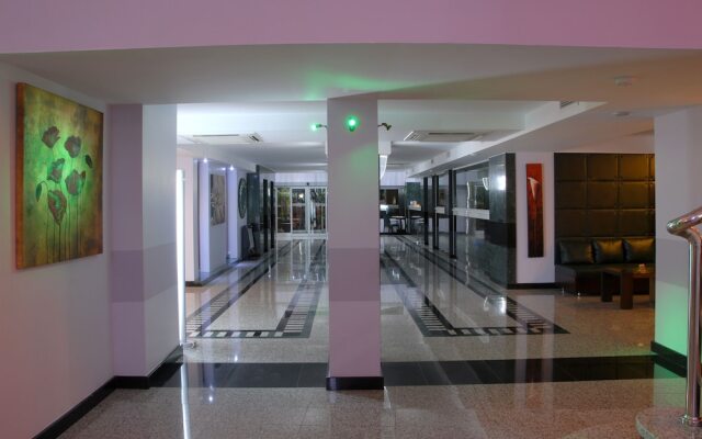Sedef Otel