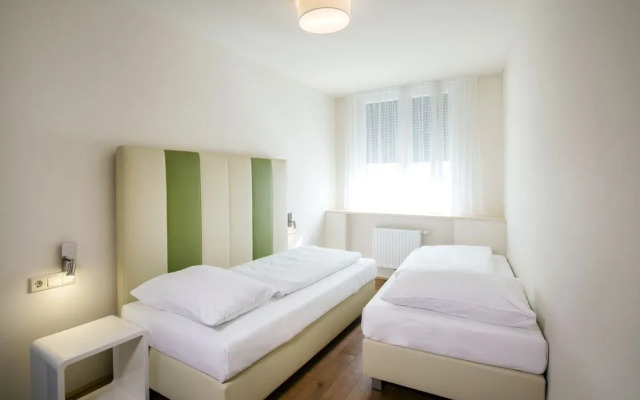 Hahn Boarding Vienna City