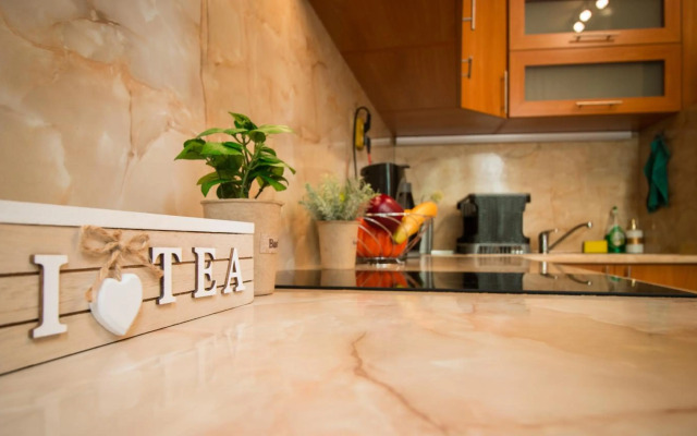 The Rocky House - Central & Private 2BDR