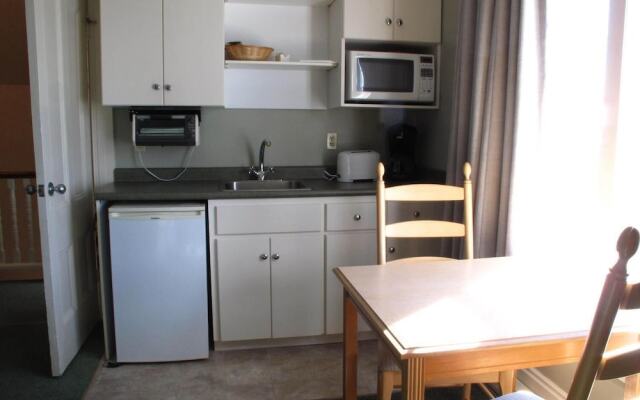Brigantine Inn & Suites