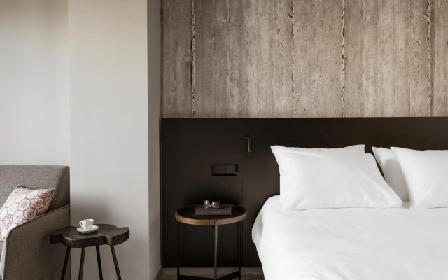 The Alassia Hotel