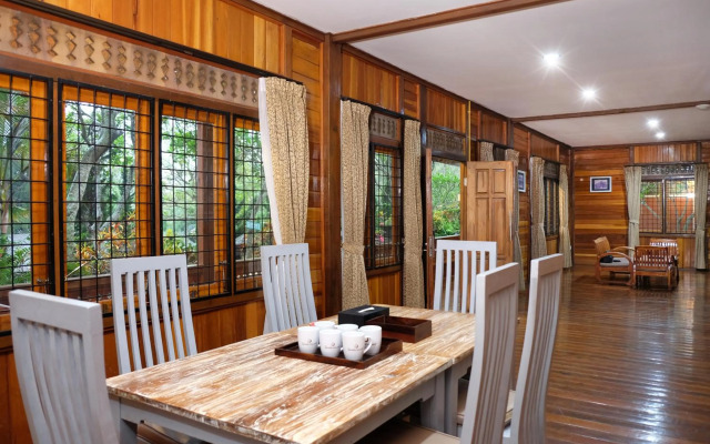 Jambuluwuk  Convention Hall & Resort Batu