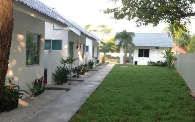The Courtyard Villa