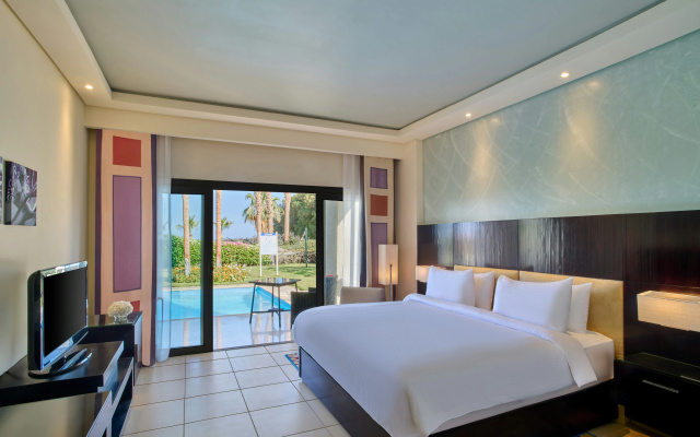 Grand Rotana Hotel Resort and Spa - Image 7