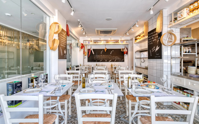King Jason Protaras - Designed for Adults By Louis Hotels