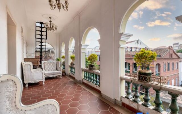 Yuanzhongyuan Leisure Holiday Villa