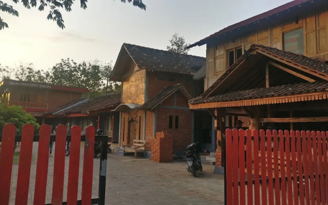 Jogo Segoro Homestay