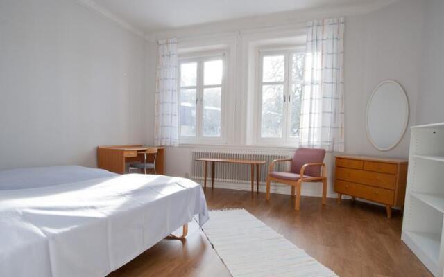 Hellidens Slott och Vandrarhem