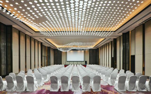 Crowne Plaza Wuxi Lake View