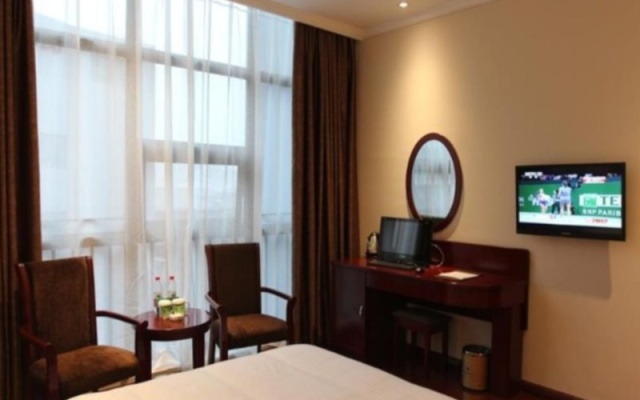 GreenTree Inn Anhui HeFei West Changjiang Road Fengle Building Express Hotel – Guest Rooms – Hefei