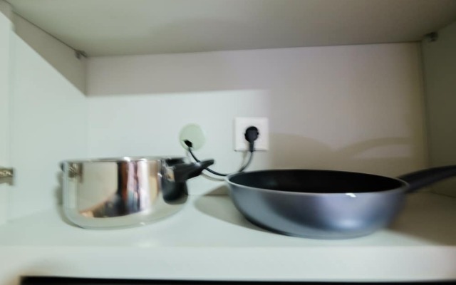 Best Location 1BR Mustika Golf Apartment