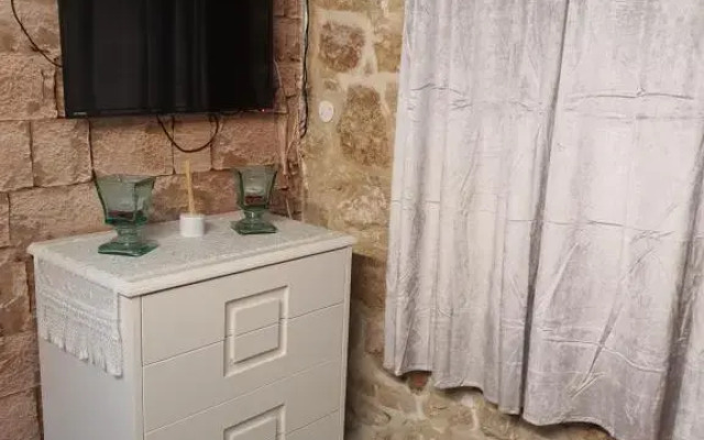Jasmine House