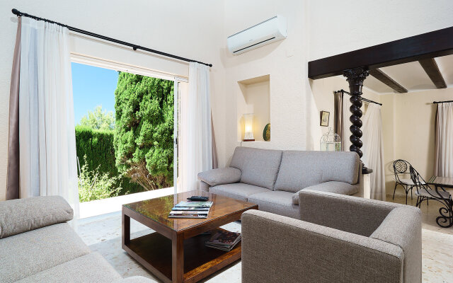 Holiday Home Le Clos Joli