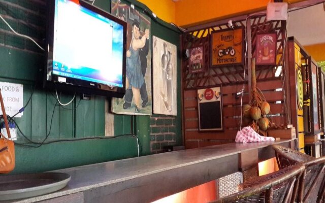 Jaya Hostel & Guesthouse