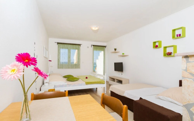 Apartments Bregovec Maslenica