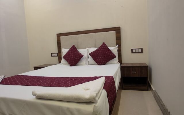 Hotel Blue Sky Residency