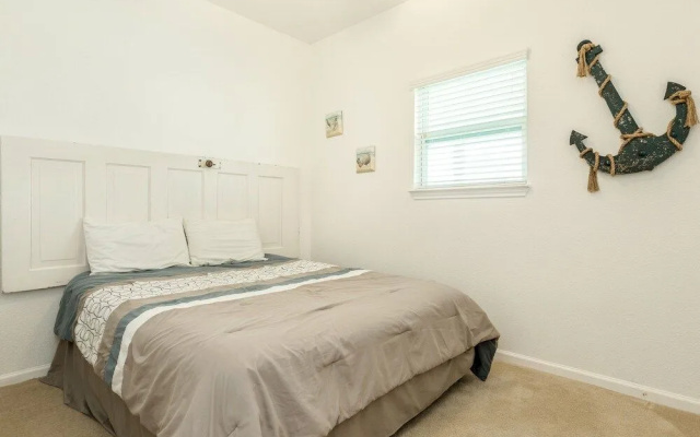 14107 Duncan Way Home