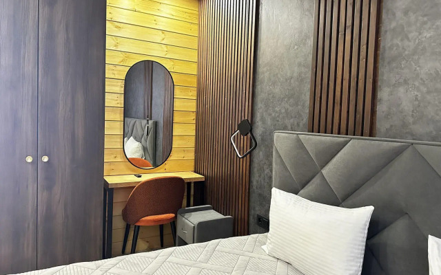 River & House (Ривер Хаус)