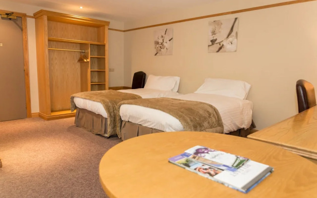Marine Court Hotel