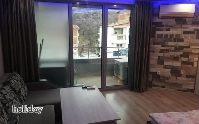 Pri Bratiata Apartments  Studios