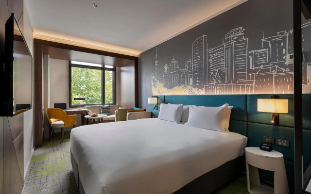 Mercure Auckland Queen Street