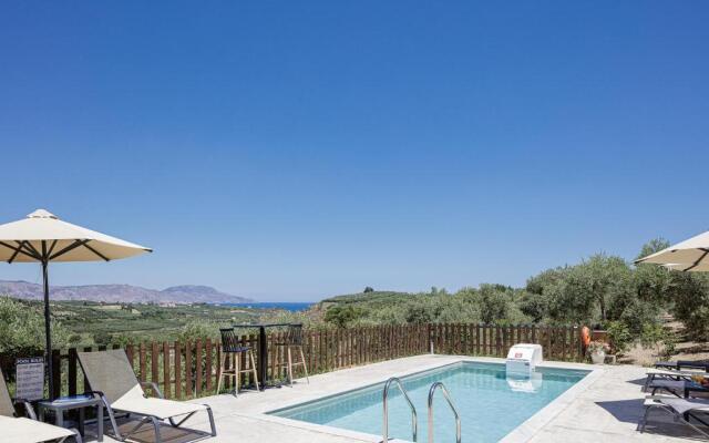 MariAndry Villa, Enchanting Secluded Retreat, By ThinkVilla