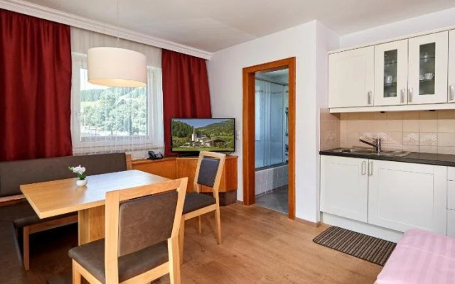 Apartments Neue Post