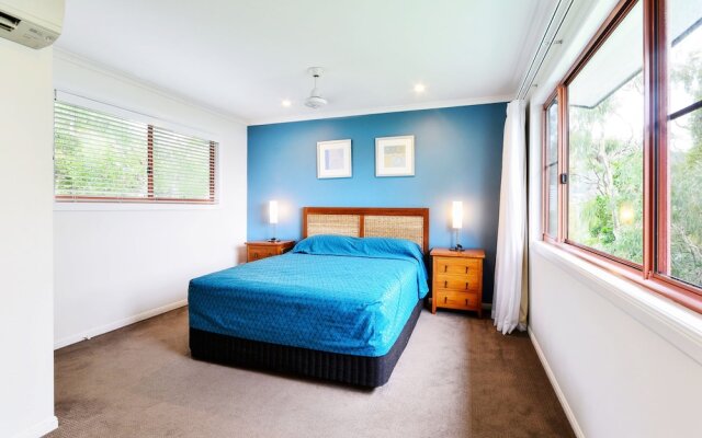 1 Heliconia Ocean View 3 Bedroom House Near Marina With Golf Buggy – Guest Rooms – Hamilton Island