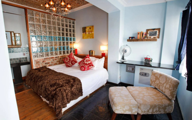 Sweet Lemon Boutique Bed & Breakfast