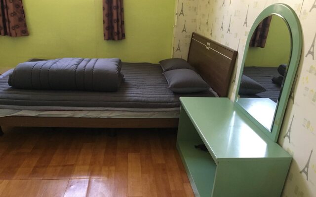OG GUESTHOUSE - Hostel
