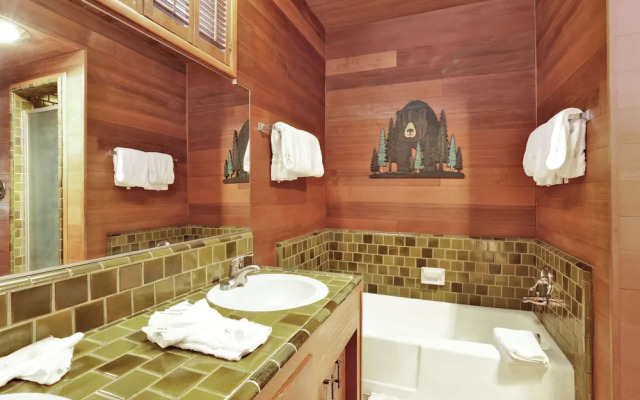 Cove Lakeview Cabin #2064