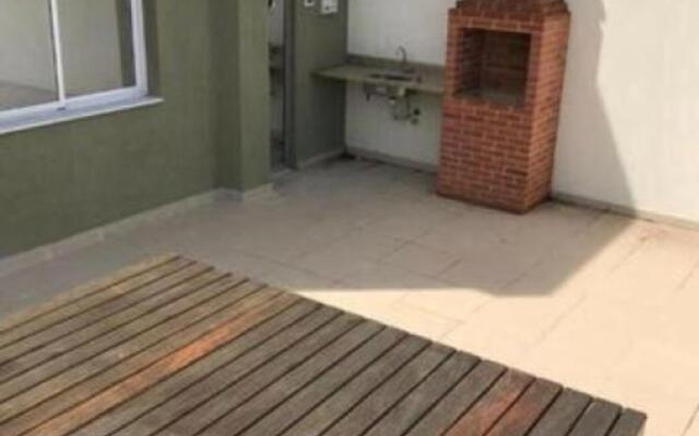 Cobertura com Piscina e Churrasqueira
