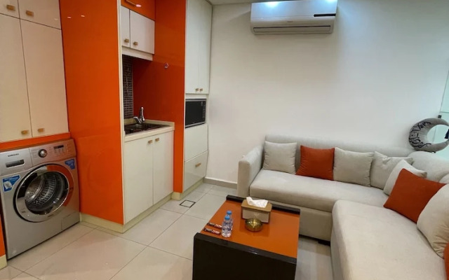 Al-burj Apart at 7th Circle 208