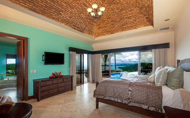 Amazing Ocean View 8 Bedroom Villa
