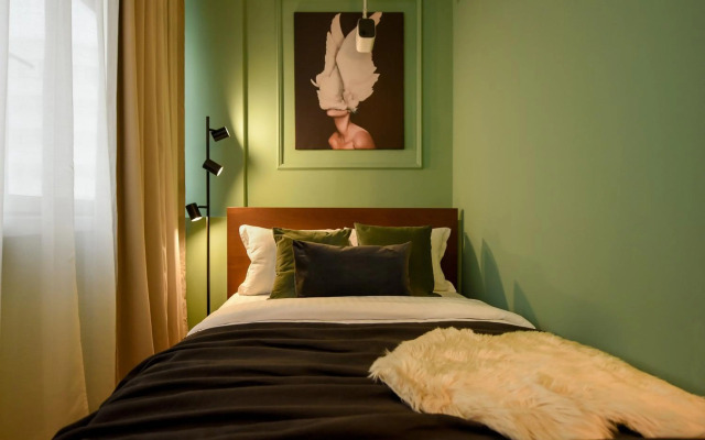 THE ALL-PINK APARTMENT - Wonderful Magheru Studio