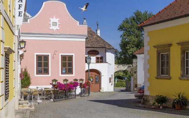 unser rosa Haus für Sie