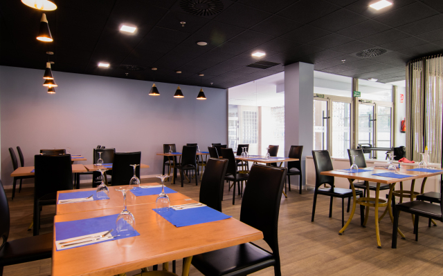 Cullera Holiday Hotel