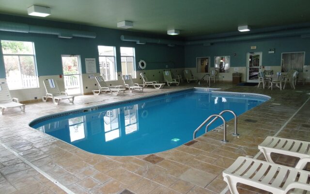 Holiday Inn Express Hotel & Suites Columbus-Groveport by IHG