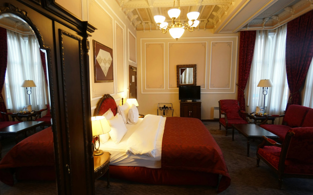 Anemon Koleksiyon Galata Otel