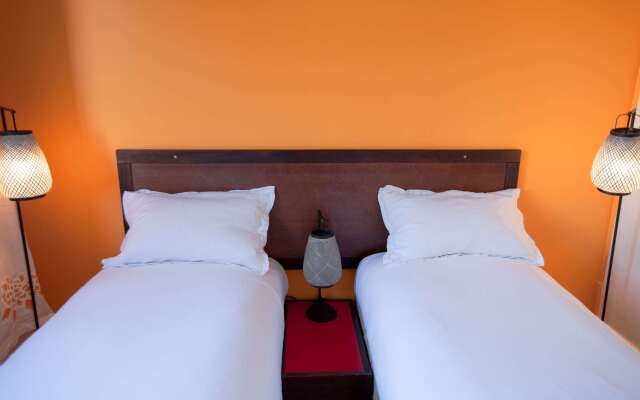 Moodz Hotel