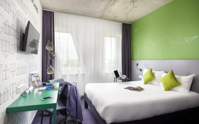 ibis Styles Budapest Airport - Image 7