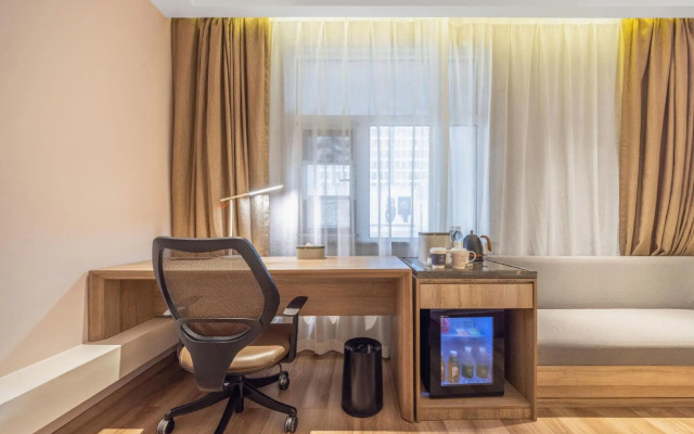 Atour Hotel Taibai Road Jining