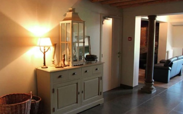 Spacious Holiday Home in Marche-en-famenne With Pool